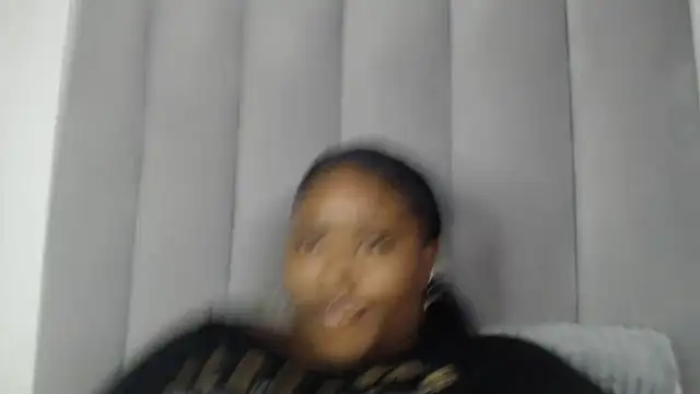 Sexy melanin17 online show from 10.31.25