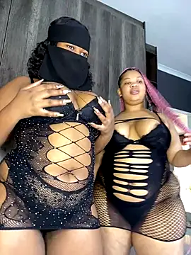 Ebony Warlock  online show from 12.19.25