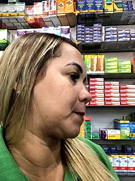 Snapshot of imoly99 chatting on 10.02.25 imoly99 online show from 10.02.25