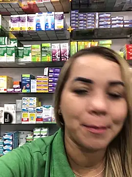 Snapshot of imoly99 chatting on 10.04.25 imoly99 online show from 10.04.25