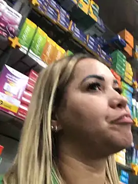 Snapshot of imoly99 chatting on 10.05.25 imoly99 online show from 10.05.25