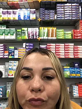 Snapshot of imoly99 chatting on 10.08.25 imoly99 online show from 10.08.25