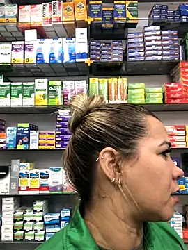 Snapshot of imoly99 chatting on 10.19.25 imoly99 online show from 10.19.25