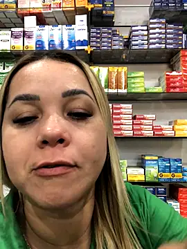 Snapshot of imoly99 chatting on 10.24.25 imoly99 online show from 10.24.25