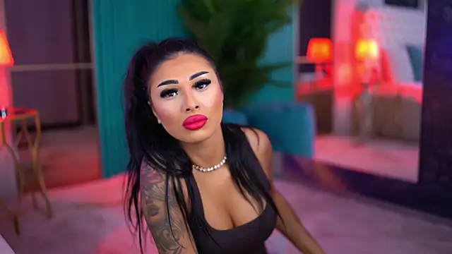 ArabellaPosh online show from 10.17.25