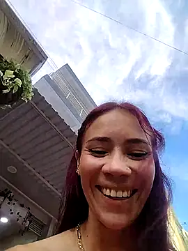 dulcelatin21 online show from 11.01.25