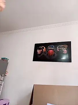 dulcelatin21 online show from 12.17.25