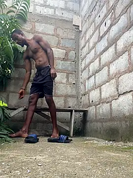 Makemecum634941 online show from 10.05.25