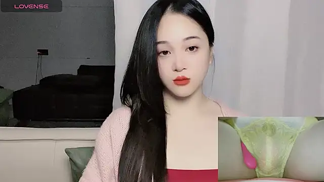 woaiqinqin online show from 12.04.25