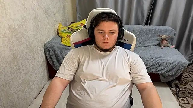 desiredude9 online show from 09.19.25