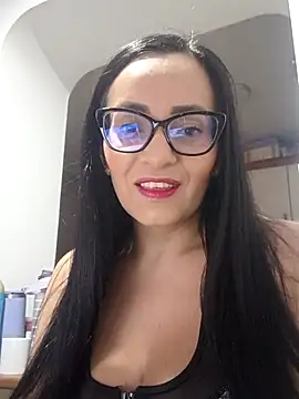 Snapshot of sarita_star chatting on 06.22.26 sarita star online show from 06.22.26