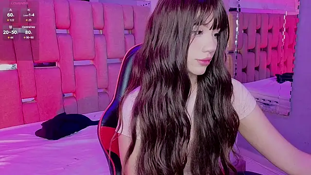 ZharaLux online show from 01.14.26