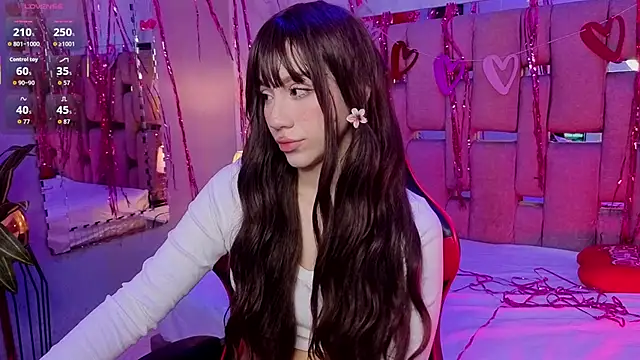 Snapshot of ZharaLux chatting on 02.10.26 ZharaLux online show from 02.10.26