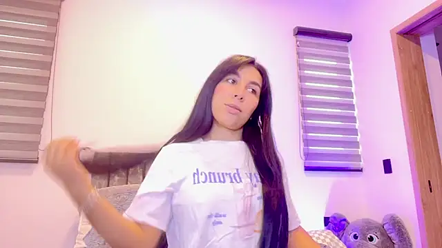 greciadom555 online show from 09.18.25