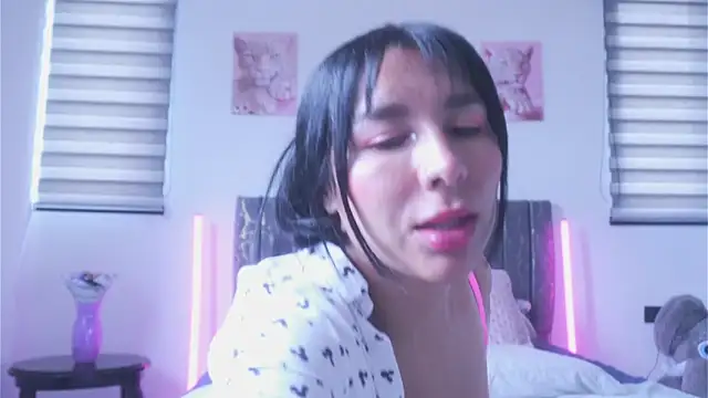 Snapshot of greciadom555 chatting on 02.12.26 greciadom555 online show from 02.12.26