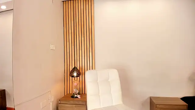 Snapshot of REINA_ADAHARA chatting on 07.23.26 REINA ADAHARA online show from 07.23.26