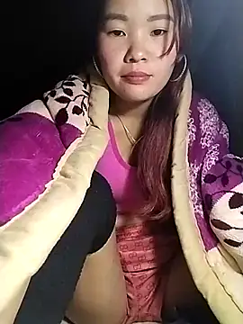 lylylove online show from 01.18.26