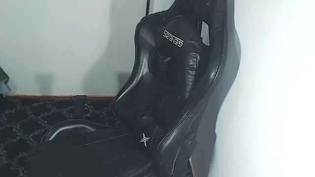 Snapshot of Zol_Garcia chatting on 09.24.25 Zol Garcia online show from 09.24.25