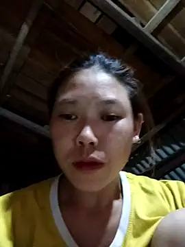 Snapshot of Ngocmi909 chatting on 04.25.26 Ngocmi909 online show from 04.25.26