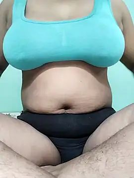 Maya-22 online show from 09.18.25