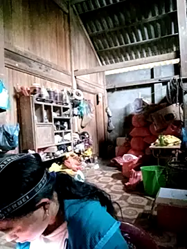 Snapshot of Sa2mh20 chatting on 10.25.25 Sa2mh20 online show from 10.25.25