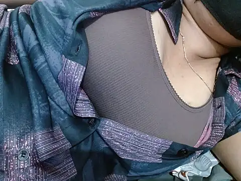 Vaani Singha online show from 09.14.25