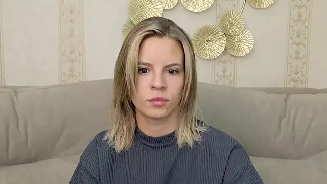 KiaraRolls online show from 09.21.25