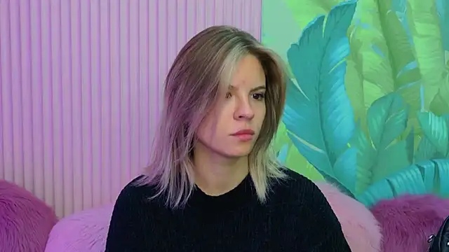 KiaraRolls online show from 10.03.25