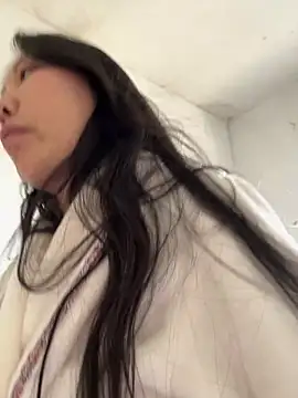 xiiuuff18 online show from 11.19.25