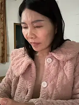 xiiuuff18 online show from 03.11.26