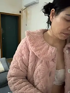 xiiuuff18 online show from 03.23.26