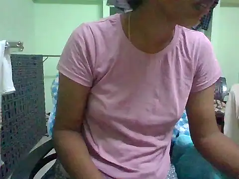 Snapshot of raasi_telugu chatting on 09.15.25 raasi telugu online show from 09.15.25