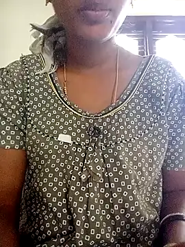 Snapshot of raasi_telugu chatting on 10.30.25 raasi telugu online show from 10.30.25