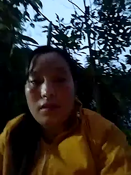 miss-su online show from 10.03.25