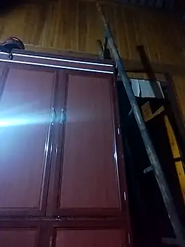 miss-su online show from 11.28.25