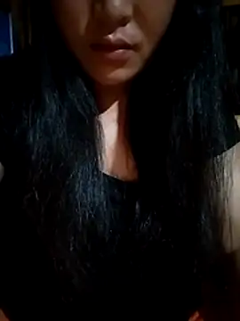Snapshot of miss-su chatting on 06.23.26 miss-su online show from 06.23.26