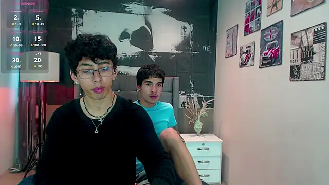 Snapshot of maik_x_dave chatting on 10.22.25 maik x dave online show from 10.22.25