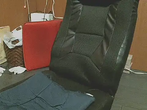 Snapshot of sinjikun4 chatting on 10.26.25 sinjikun4 online show from 10.26.25