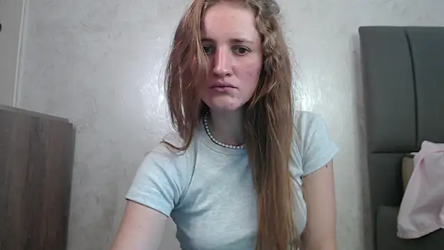 Snapshot of Liltightbabe chatting on 09.19.25 Liltightbabe online show from 09.19.25