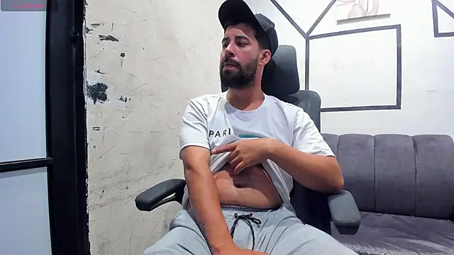 JhoanMontes online show from 10.30.25