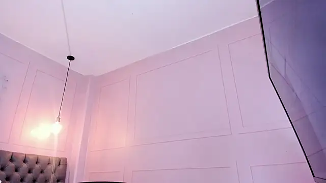 Snapshot of Briana_24 chatting on 10.13.25 Briana 24 online show from 10.13.25