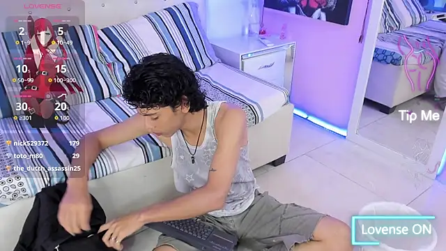 Snapshot of Thedoll_ethan7 chatting on 09.24.25 Thedoll ethan7 online show from 09.24.25