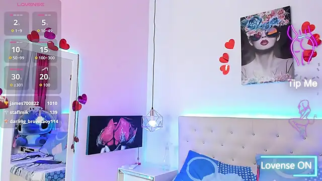 Snapshot of Thedoll_ethan7 chatting on 10.03.25 Thedoll ethan7 online show from 10.03.25