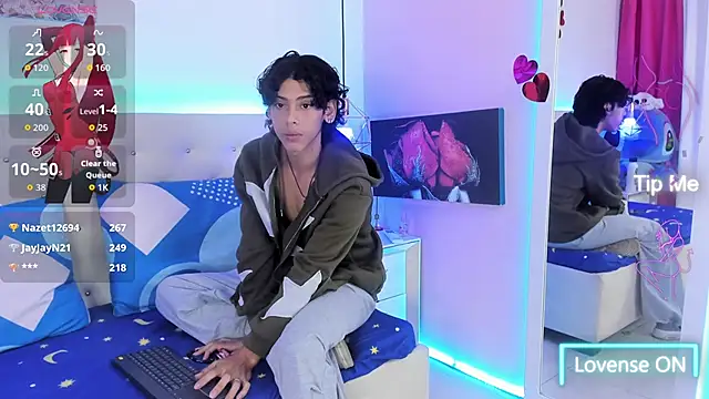 Snapshot of Thedoll_ethan7 chatting on 10.30.25 Thedoll ethan7 online show from 10.30.25