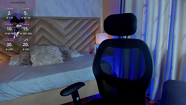 Snapshot of _raven_black chatting on 09.22.25  raven black online show from 09.22.25