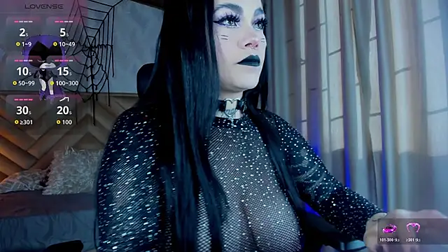 Snapshot of _raven_black chatting on 10.22.25  raven black online show from 10.22.25