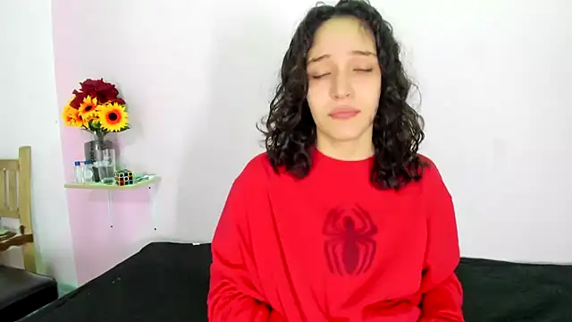 TeensNews18 online show from 09.29.25