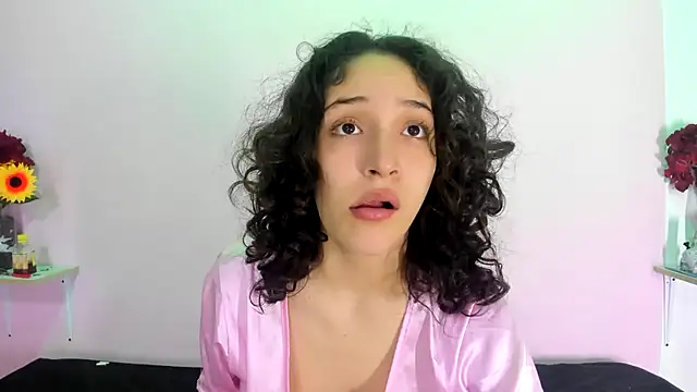 TeensNews18 online show from 10.15.25