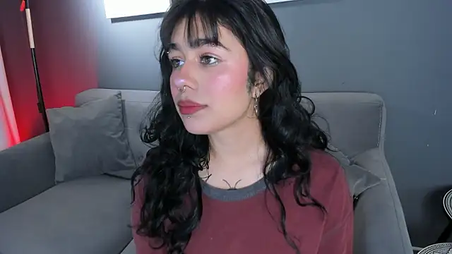 flower smith  online show from 02.05.26