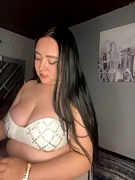 Susann Pink online show from 09.14.25